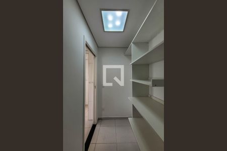 Apartamento à venda com 127m², 4 quartos e 2 vagas Apartamento à venda com 127m², 4 quartos e 2 vagasDespensa