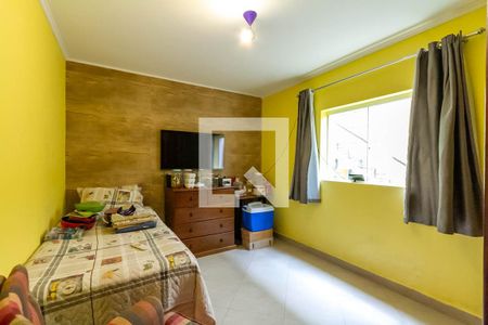 Casa à venda com 210m², 4 quartos e 2 vagasSuíte 2