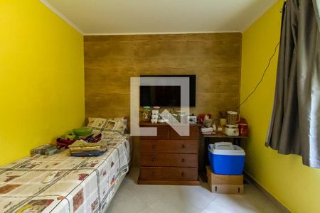 Casa à venda com 210m², 4 quartos e 2 vagasSuíte 2