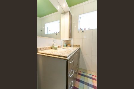 Casa à venda com 210m², 4 quartos e 2 vagasBanheiro da Suíte 2