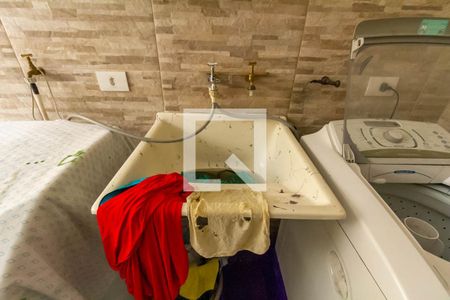 Casa à venda com 210m², 4 quartos e 2 vagasÁrea de Serviço