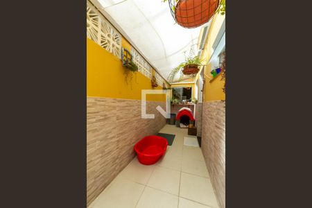 Casa à venda com 210m², 4 quartos e 2 vagasQuintal