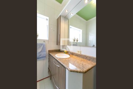 Casa à venda com 210m², 4 quartos e 2 vagasBanheiro Social