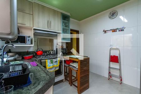 Casa à venda com 210m², 4 quartos e 2 vagasCozinha