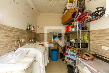 Casa à venda com 210m², 4 quartos e 2 vagasÁrea de Serviço