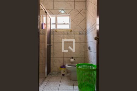 Casa à venda com 225m², 2 quartos e 7 vagasBanheiro