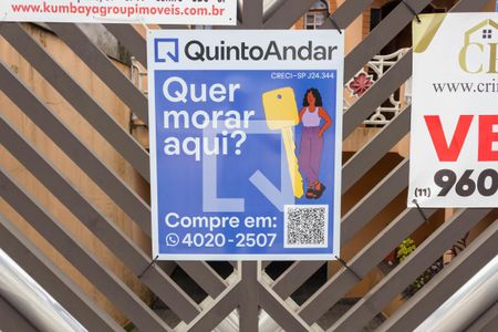 Casa à venda com 225m², 2 quartos e 7 vagasFachada