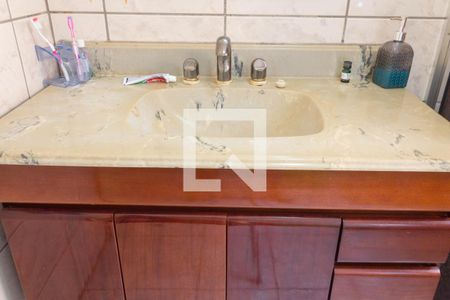 Casa à venda com 225m², 2 quartos e 7 vagasBanheiro