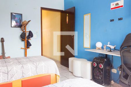 Casa à venda com 225m², 2 quartos e 7 vagasQuarto 1