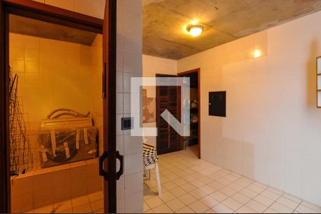 Casa à venda com 550m², 4 quartos e 4 vagas Casa à venda com 550m², 4 quartos e 4 vagasSauna