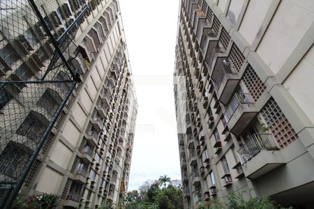 Apartamento à venda com 87m², 2 quartos e 1 vagaFachada do bloco