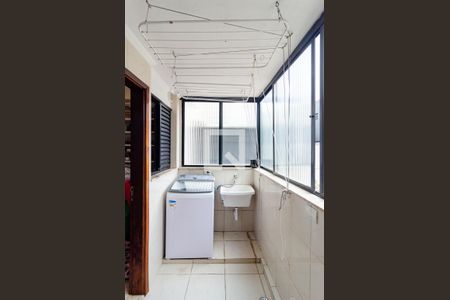 Apartamento à venda com 100m², 3 quartos e 2 vagasLavanderia