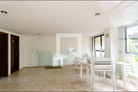 Apartamento à venda com 100m², 3 quartos e 2 vagasSalão de Festas