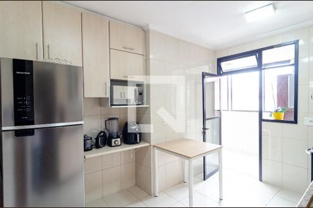 Apartamento à venda com 100m², 3 quartos e 2 vagasCozinha
