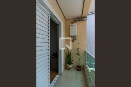 Casa à venda com 272m², 4 quartos e 3 vagas Casa à venda com 272m², 4 quartos e 3 vagasVaranda do Quarto 2