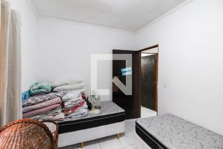 Casa à venda com 300m², 3 quartos e 2 vagas Casa à venda com 300m², 3 quartos e 2 vagasQuarto 2