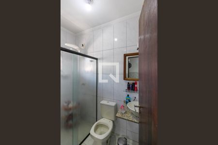 Casa à venda com 300m², 3 quartos e 2 vagas Casa à venda com 300m², 3 quartos e 2 vagasBanheiro da Suíte