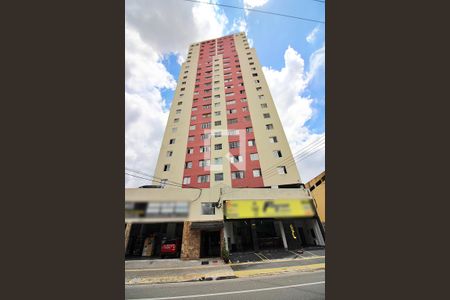 Apartamento para alugar com 83m², 2 quartos e 1 vagaFachada