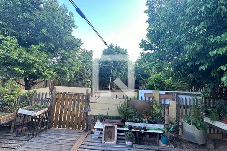 Casa à venda com 160m², 3 quartos e 2 vagasPátio