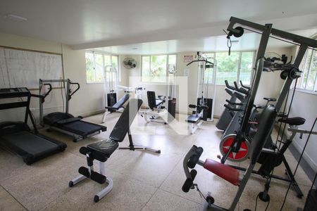 Apartamento à venda com 90m², 3 quartos e 1 vaga Apartamento à venda com 90m², 3 quartos e 1 vagaÁrea comum - Academia