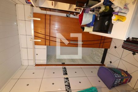 Casa à venda com 225m², 4 quartos e 3 vagasBanheiro 2