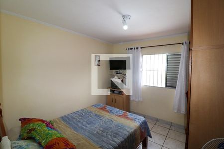 Casa à venda com 225m², 4 quartos e 3 vagasQuarto 2