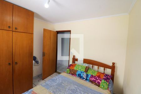 Casa à venda com 225m², 4 quartos e 3 vagasQuarto 2