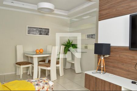 Sala de apartamento para alugar com 2 quartos, 60m² em Pechincha, Rio de Janeiro