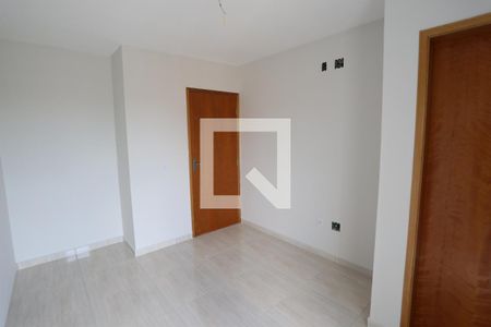 Casa de condomínio à venda com 64m², 2 quartos e 1 vagaSuíte 1