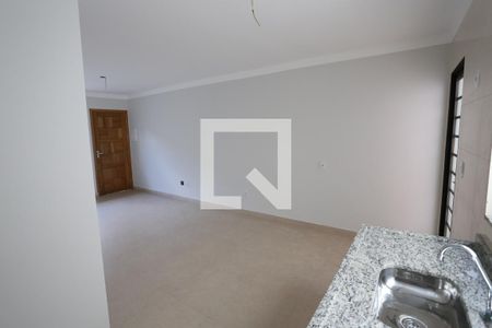 Casa de condomínio à venda com 64m², 2 quartos e 1 vagaCozinha