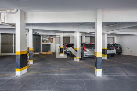 Apartamento à venda com 180m², 3 quartos e 2 vagas Apartamento à venda com 180m², 3 quartos e 2 vagasGaragem