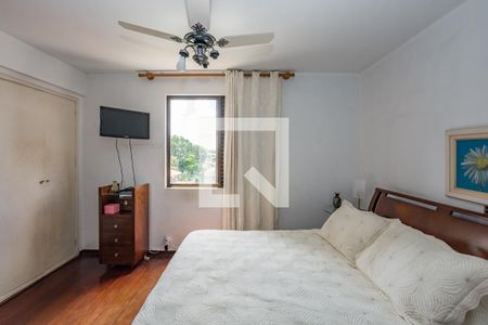 Apartamento à venda com 180m², 3 quartos e 2 vagas Apartamento à venda com 180m², 3 quartos e 2 vagasSuíte