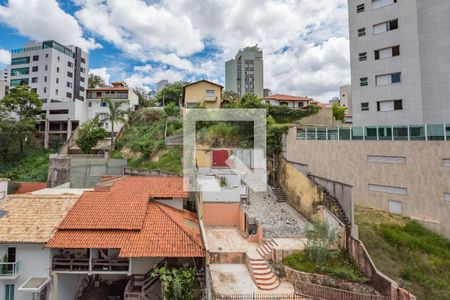 Apartamento à venda com 180m², 3 quartos e 2 vagas Apartamento à venda com 180m², 3 quartos e 2 vagasQuarto 2