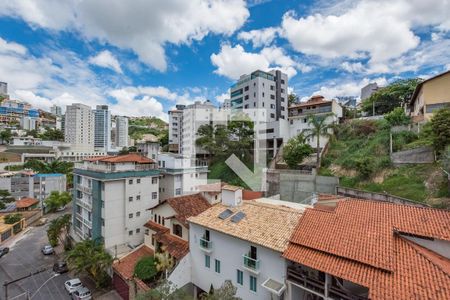 Apartamento à venda com 180m², 3 quartos e 2 vagas Apartamento à venda com 180m², 3 quartos e 2 vagasQuarto 3