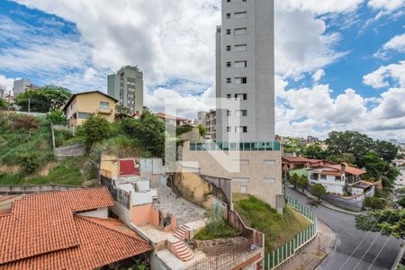 Apartamento à venda com 180m², 3 quartos e 2 vagas Apartamento à venda com 180m², 3 quartos e 2 vagasSala 2