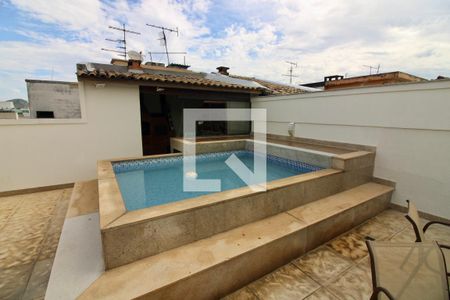 Apartamento à venda com 307m², 4 quartos e 3 vagasPiscina