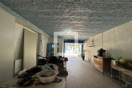 Casa à venda com 160m², 3 quartos e 2 vagasGaragem