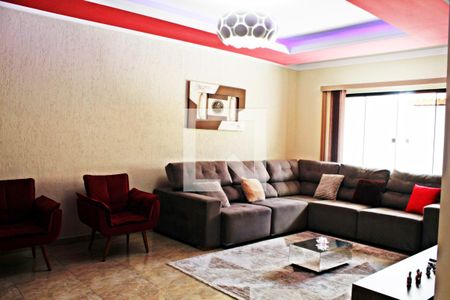 Sala de casa à venda com 4 quartos, 320m² em Parque Sonia, São Paulo