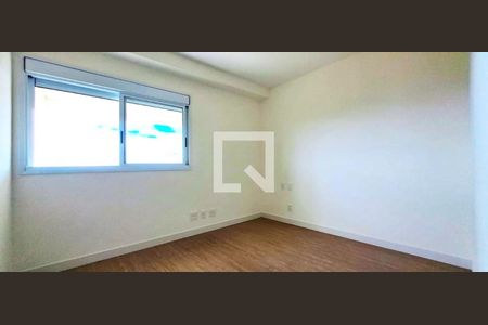 Apartamento à venda com 198m², 4 quartos e 3 vagas Apartamento à venda com 198m², 4 quartos e 3 vagasStudio