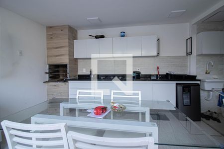 Casa de condomínio à venda com 180m², 3 quartos e 1 vaga Casa de condomínio à venda com 180m², 3 quartos e 1 vagaÁrea Gourmet e Churrasqueira