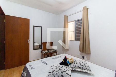 Casa à venda com 150m², 3 quartos e 2 vagas Casa à venda com 150m², 3 quartos e 2 vagasQuarto 03