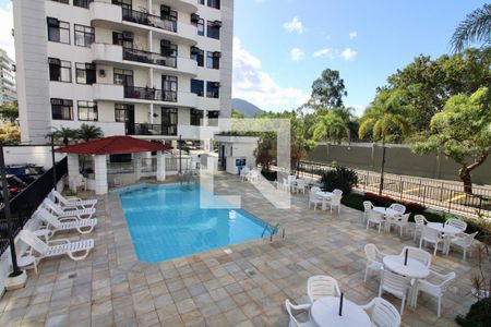 Apartamento para alugar com 148m², 5 quartos e 2 vagas Apartamento para alugar com 148m², 5 quartos e 2 vagasÁrea comum - Piscina