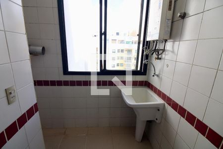 Apartamento para alugar com 148m², 5 quartos e 2 vagas Apartamento para alugar com 148m², 5 quartos e 2 vagasÁrea de Serviço