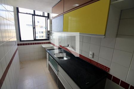 Apartamento para alugar com 148m², 5 quartos e 2 vagas Apartamento para alugar com 148m², 5 quartos e 2 vagasCozinha