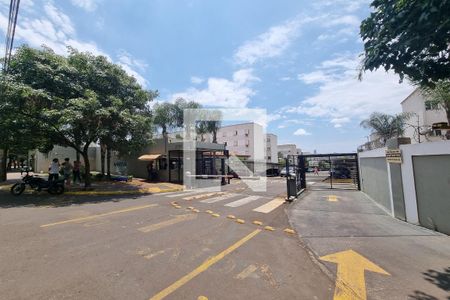 Apartamento para alugar com 49m², 2 quartos e 1 vagaFachada do Condomínio