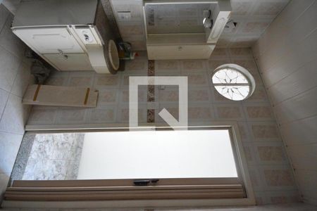 Casa à venda com 300m², 4 quartos e 4 vagasBanheiro Social  da casa anexa