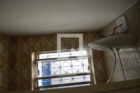 Casa à venda com 300m², 4 quartos e 4 vagasBanheiro 2