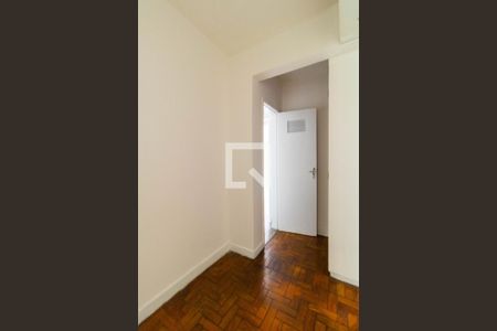 Apartamento à venda com 105m², 2 quartos e 2 vagasEscritório