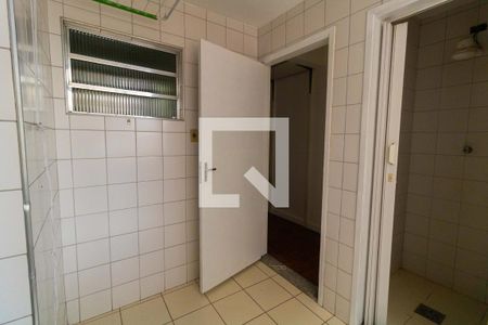 Apartamento à venda com 105m², 2 quartos e 2 vagasÁrea de Serviço