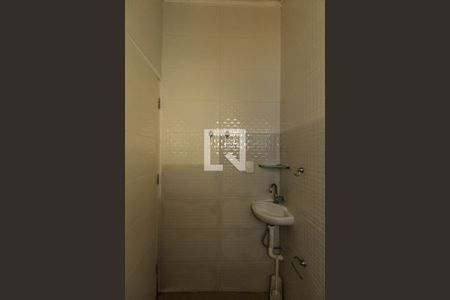 Casa à venda com 236m², 3 quartos e 2 vagasBanheiro de serviço